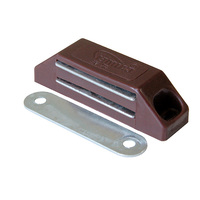 Защелка магнитная большая, коричневая STARFIX